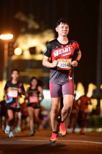 BIB: 041, 20543
                            <button type="button" onclick="openModal(19915683)" class="btn btn-primary btn-sm float-right btn-popup" data-toggle="modal" data-target=".modal-high-quality">
                        <i class="fas fa-shopping-cart"></i> Add to Cart
                    </button>
                                            <button type="button" onclick="isThisMe(19915683, true)" class="btn btn-success btn-sm float-right btn-popup btn-isme hidden" data-toggle="tooltip" data-placement="bottom" title="นี่คือรูปของคุณใช่ไหม คลิกที่นี่เพื่อเอาเข้าอัลบั้ม">
                        <i class="fas fa-plus"></i> Add to album
                    </button>
                    <button type="button" onclick="isThisMe(19915683, false)" class="btn btn-warning btn-sm float-right btn-popup btn-isnotme hidden">
                        <i class="fas fa-ban"></i> Remove from album
                    </button>